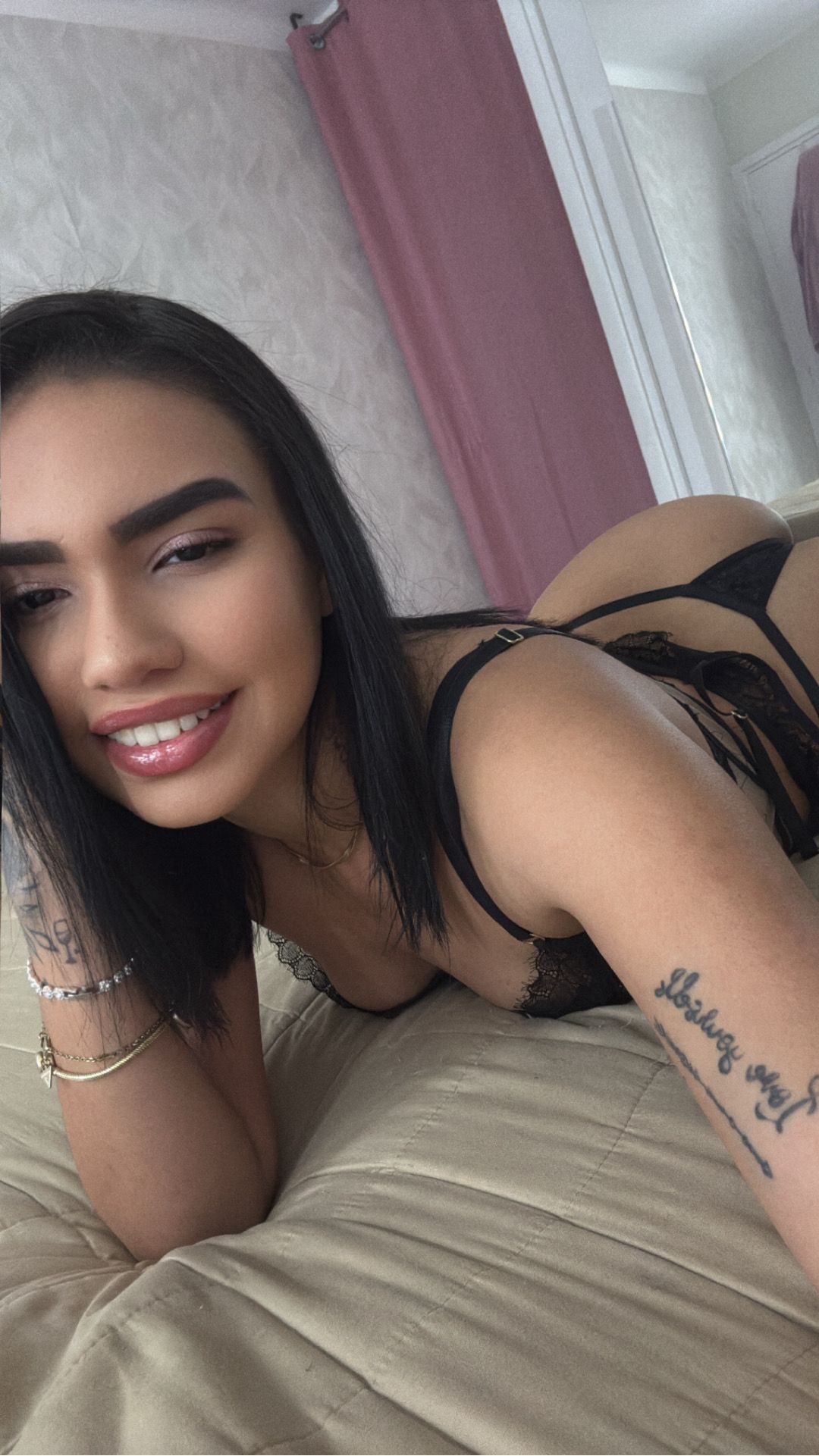 Escort - DAYANA - Ibiza Tops